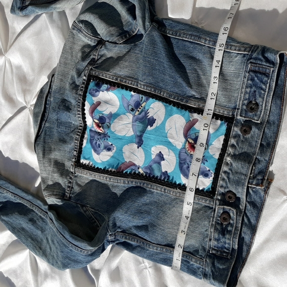 Levis XS Stitch Customized Distressed Jean Denim Jacket - Picture 6 of 17